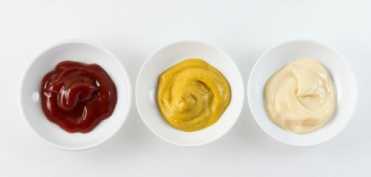 Ketchup, maioneza si mustar de casa