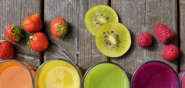 Cura de primavara: Sucurile de fructe si legume – o extraordinara sursa de hrana vie